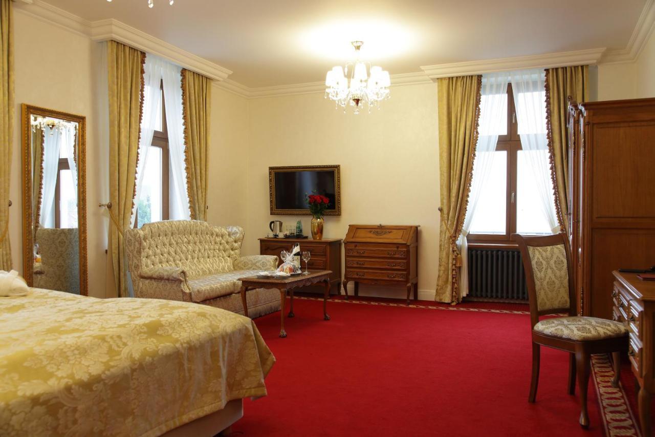 Palac Mortegi Hotel & Spa- Restauracja Szlachecka, Spa, Basen, Sauny, Jazda Konna, Mini Zoo- Luksus, Relaks I Przyroda W Jednym! Lubawa Exteriör bild